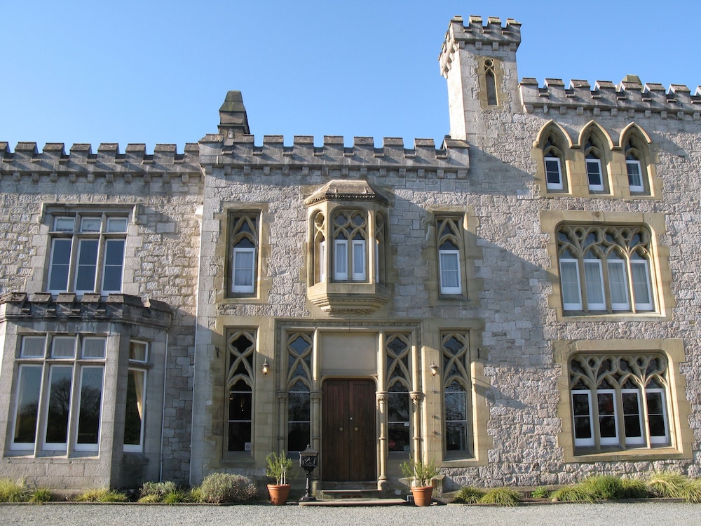 Ffarm Country House
