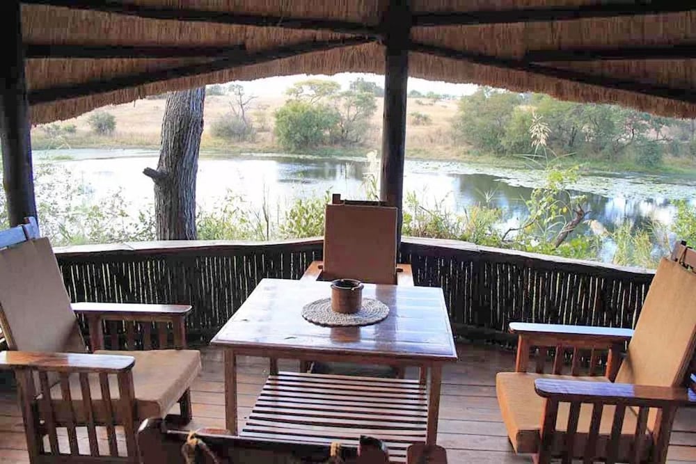 Antelope Park Safari Lodge