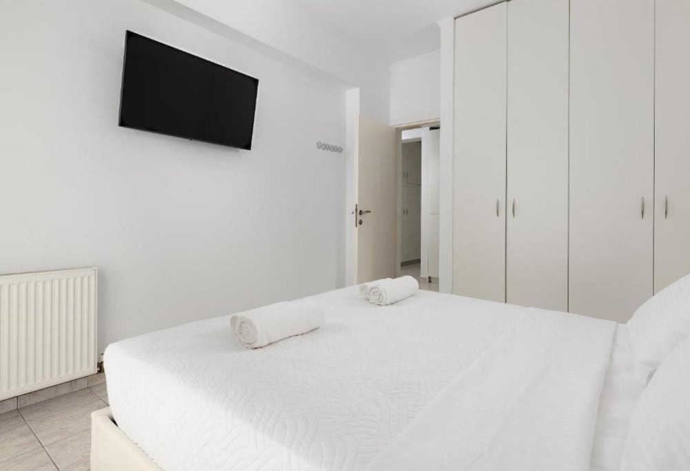 White and Blue Luxury Suites Rhodes