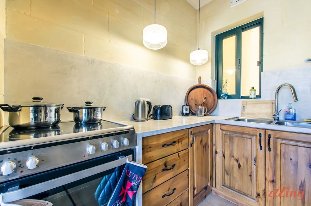 Retro Designer Homelike Apartment - Close to Beach view 4