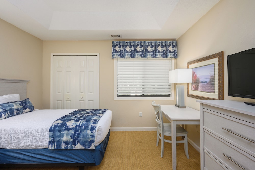 Coral Reef Resort