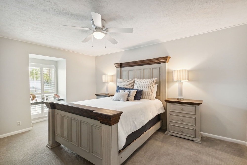 Fernandina Shores 6392 2 Bedroom Condo