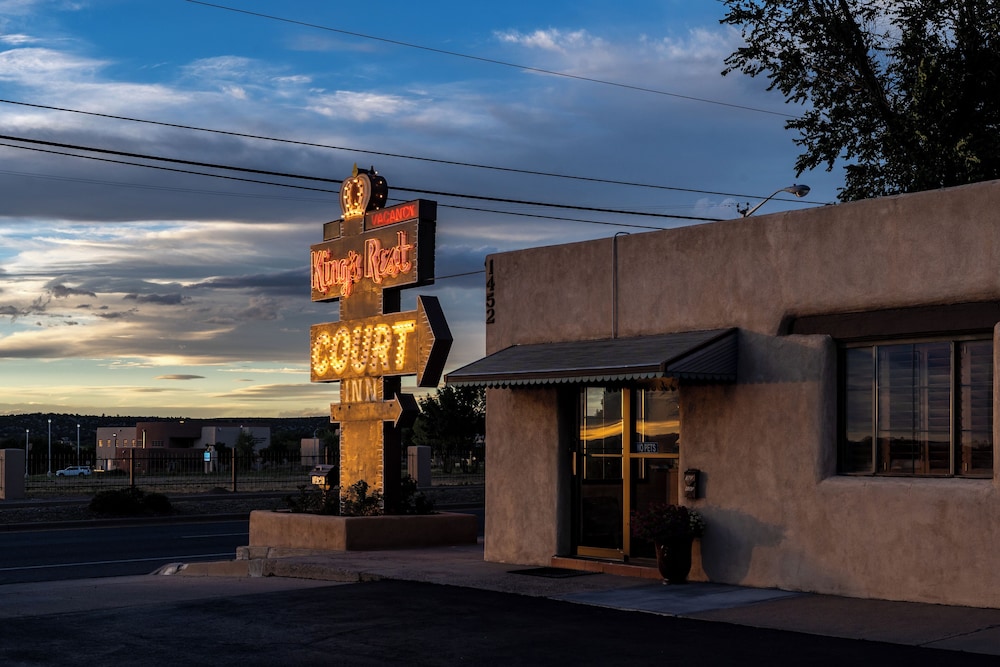 Santa Fe Vacations - King's Rest Court Inn - Property Image 20