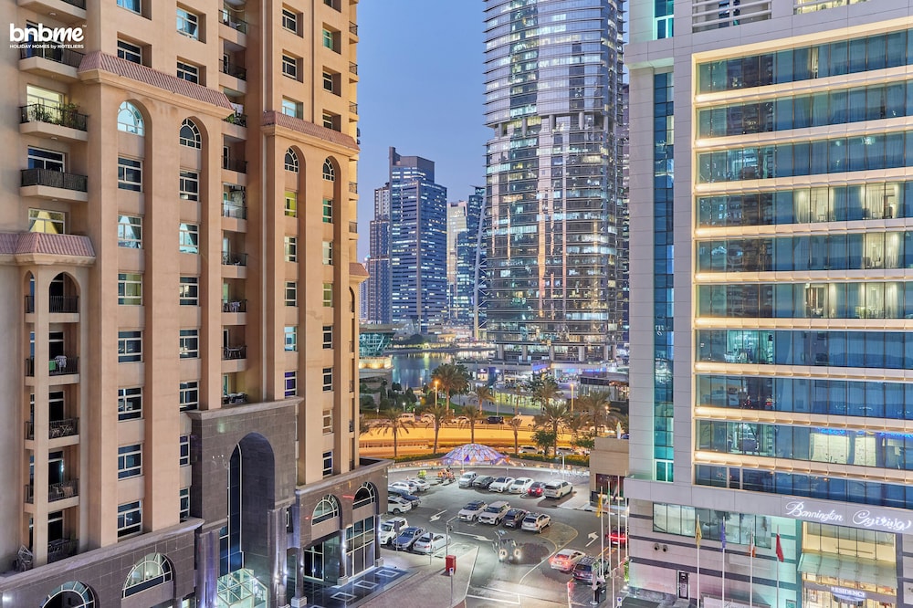 bnbme - Gold Crest Views 2 - STUDIO