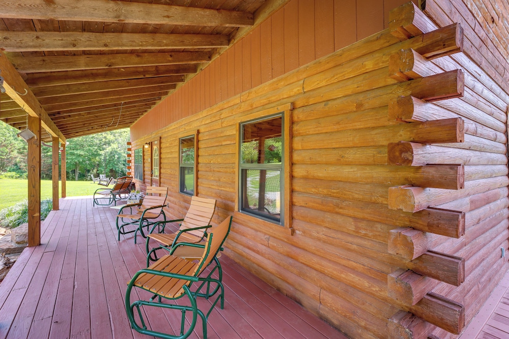 Secluded Harrison Retreat Near Buffalo Natl River