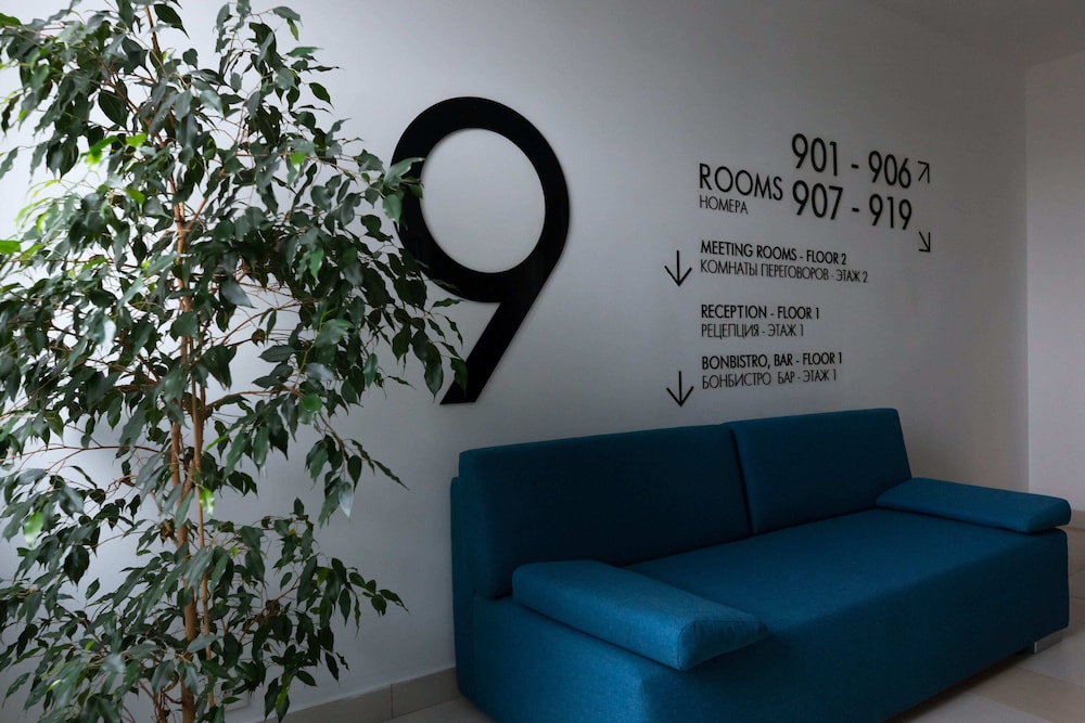 Bonhotel