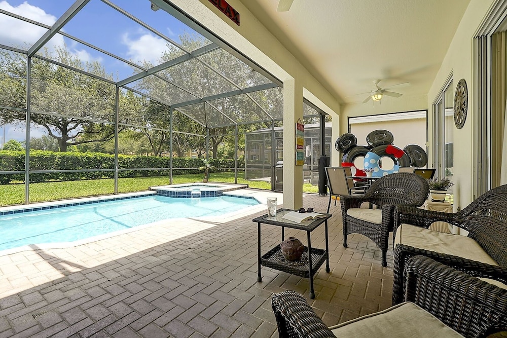 Wh7703cs Windsor Hills 4b/4ba Villa 4 Bedroom Home