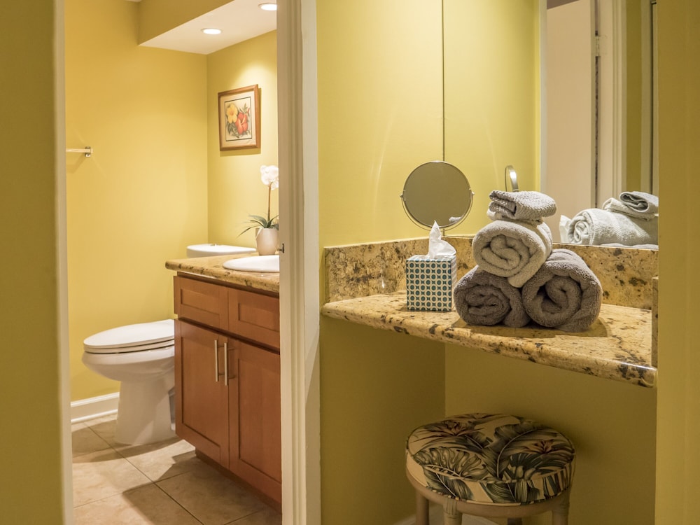 Tropical Studios at Marine Surf Waikiki