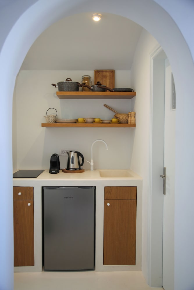 SunSea Living Suites