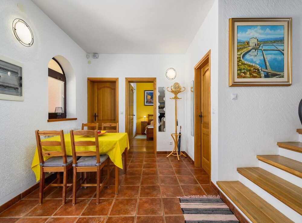 Villa in Visnjan With Private Heated Pool