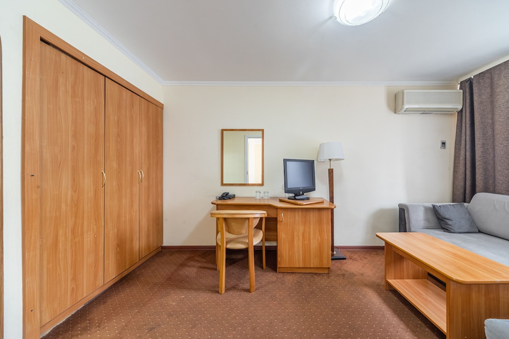 Park Hotel Fili