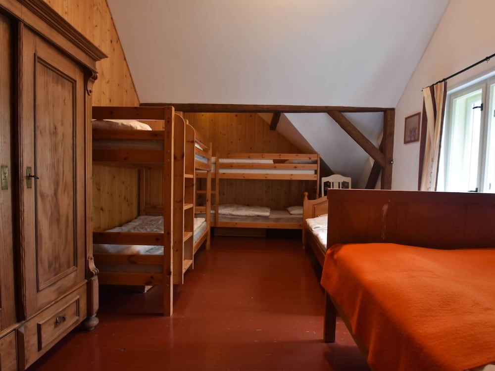 Spacious Holiday Home in Zlata Olesnice view 5