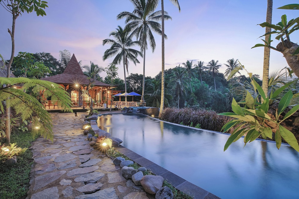 Lawani Resort