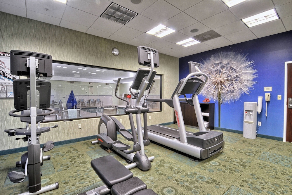SpringHill Suites Detroit Southfield - Property Image 9