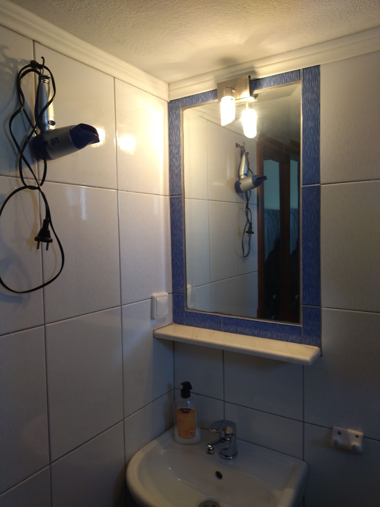 Photo 56