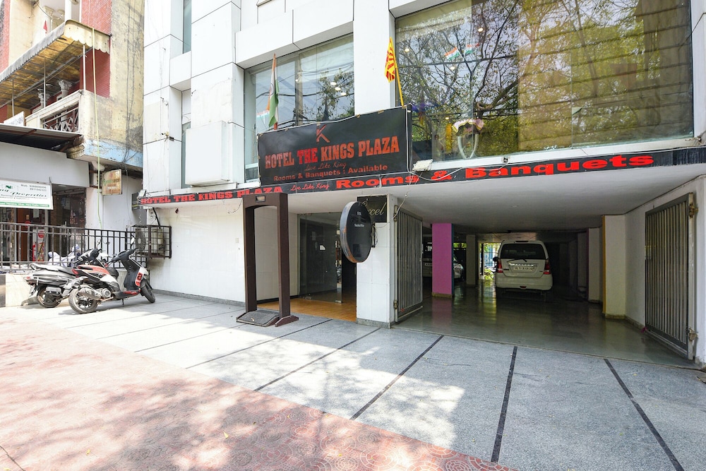 Fabhotel The Kings Plaza