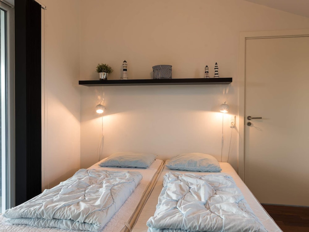 6 Person Holiday Home in Hvide Sande view 3