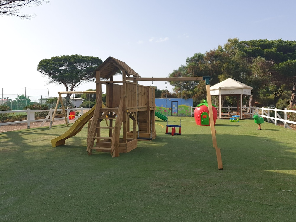 Happy Camp in Camping S'Ena Arrubia