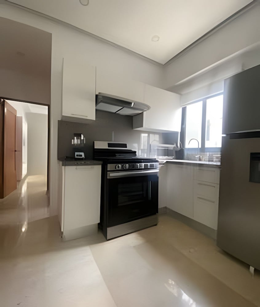 City Center Apartment Torre Leonardo VI