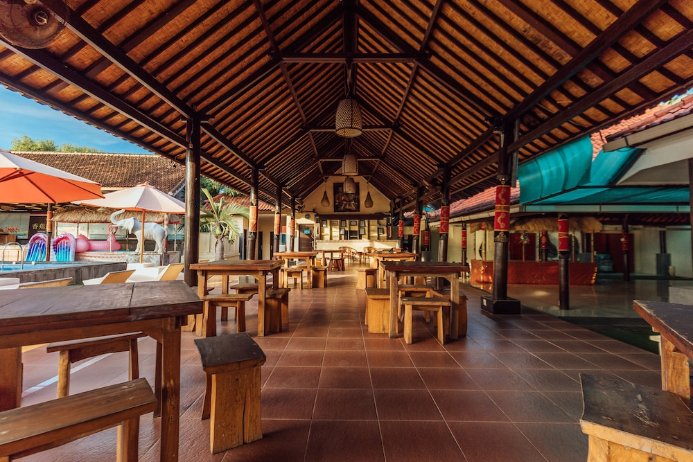 Semaya One Beach Guesthouse