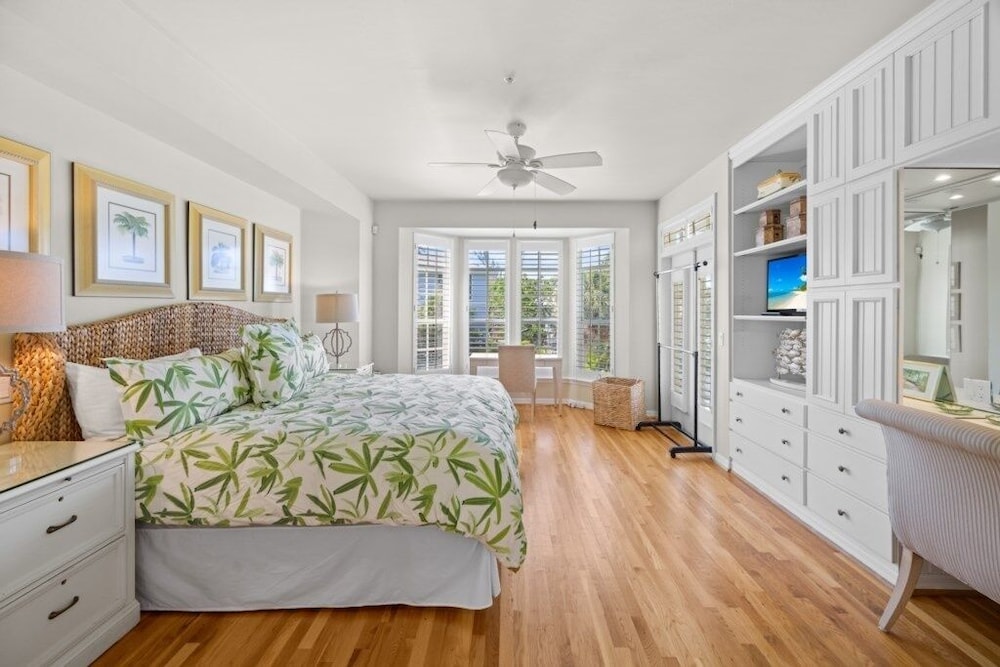 Summer Breeze 7 Bedroom Home