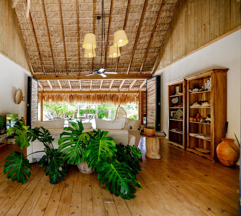 lobby & reception