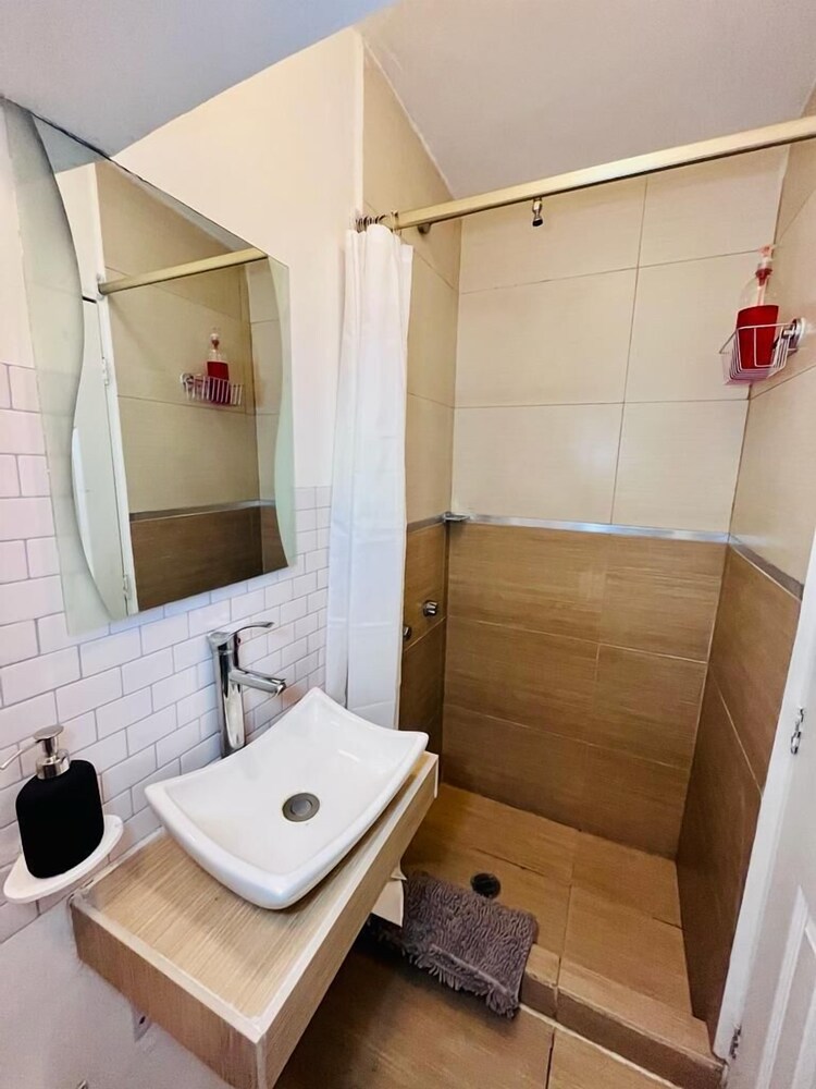 Bright apartment with large terrace overlooking Condes photo 2
