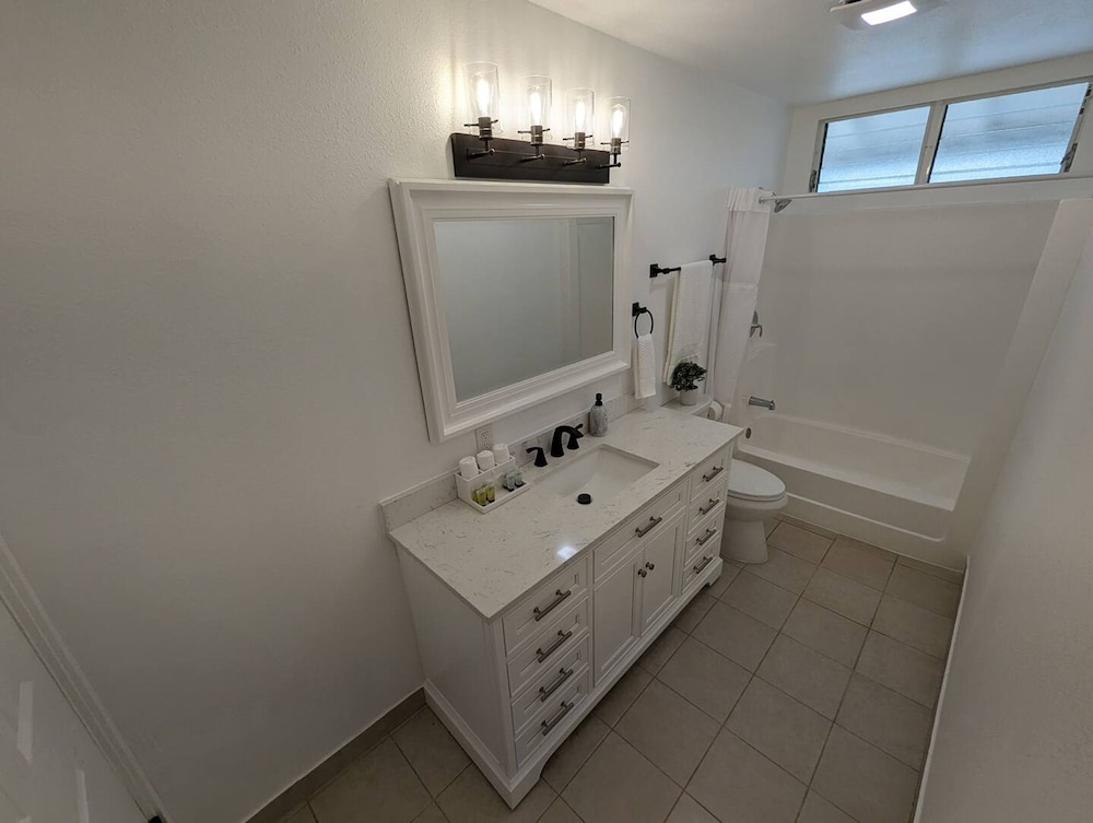 Panoramic Viewhouse Only 2-min Drive To Beach