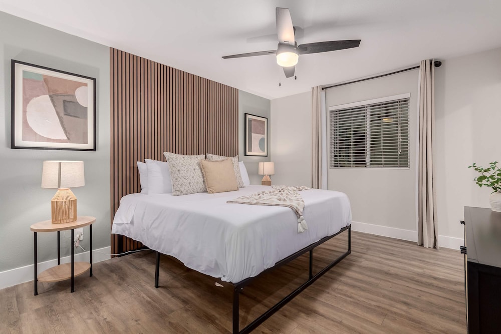 NEW The Mesquite Retreat on Oak Entertainers Oasis