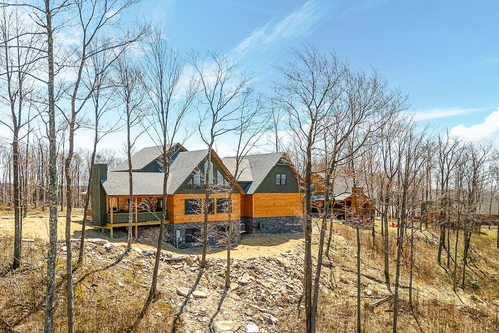 Mountain Crest Lodge - Property Image 38