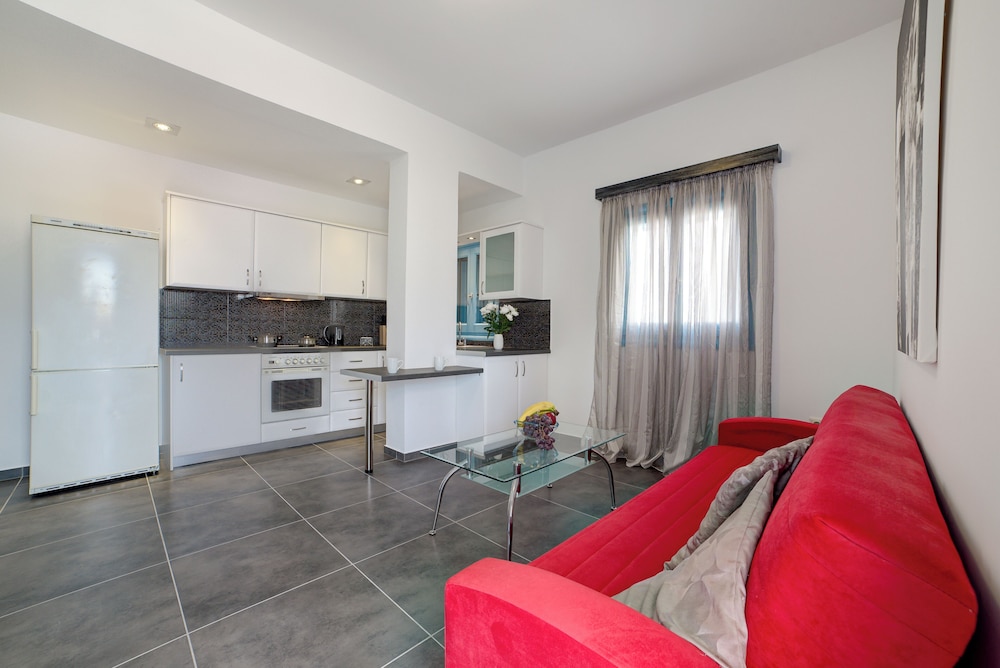 ADELPHI APARTMENTS