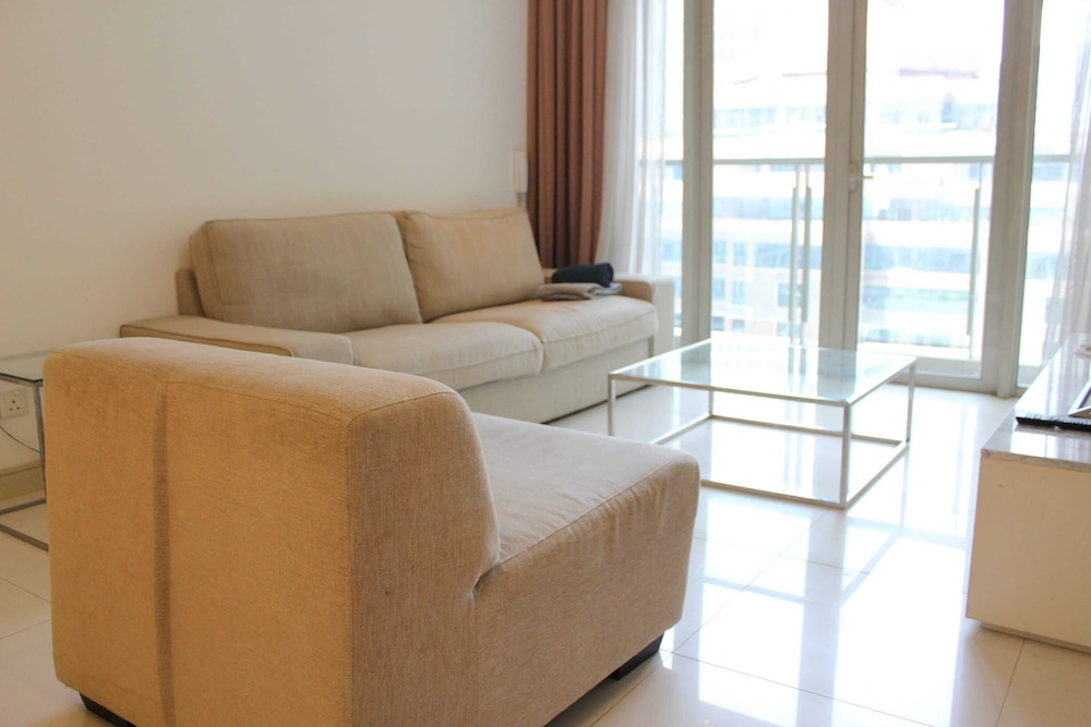 Central 2BR Apt 5 Mins Klcc Twin Towers, Bathtub