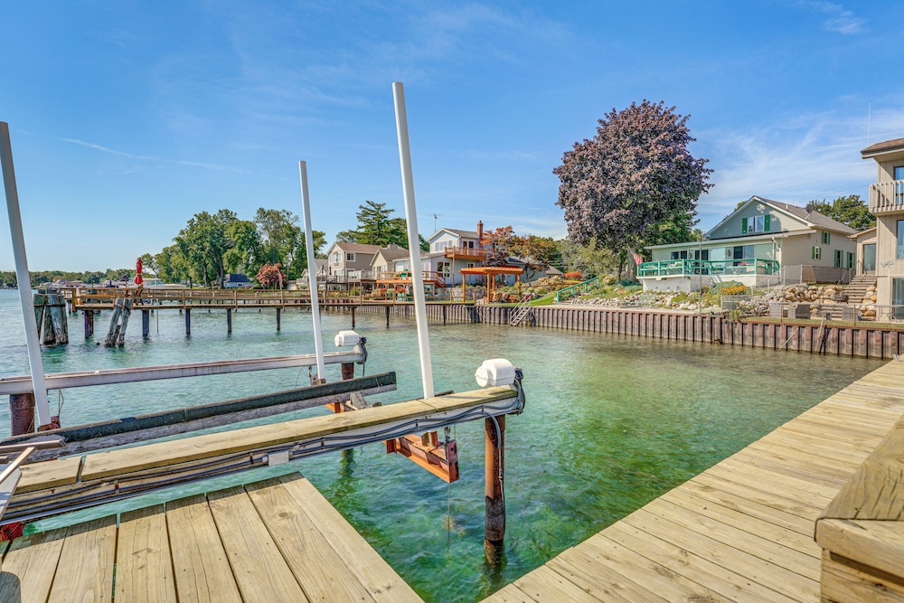 Spacious Riverfront Home w/ Dock in St Clair!