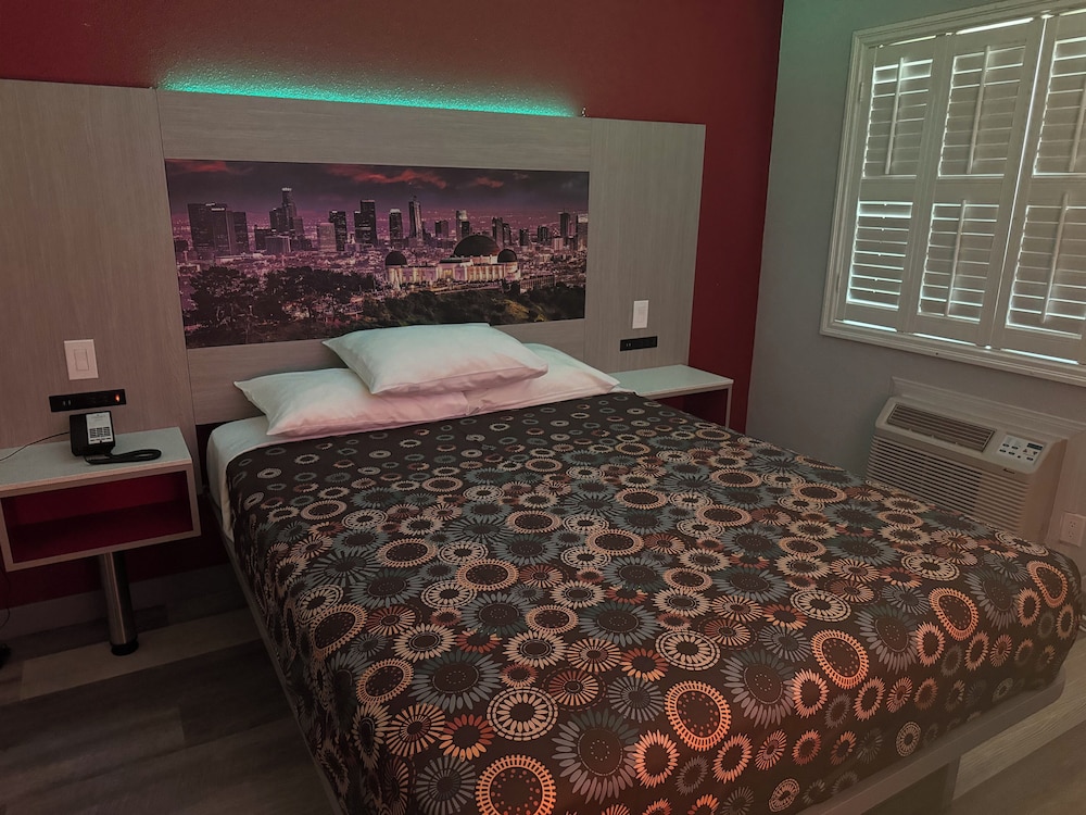 Lincoln Motel