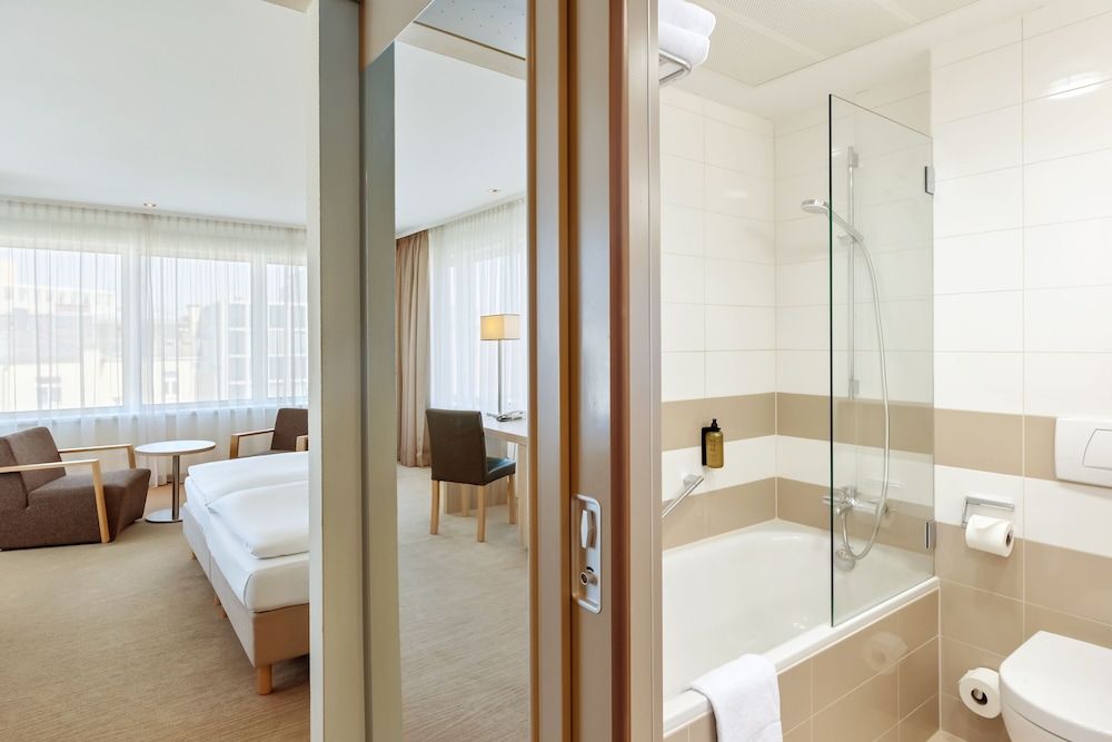 Linz Vacations - Hotel Schillerpark Linz, a member of Radisson Individuals - Property Image 90