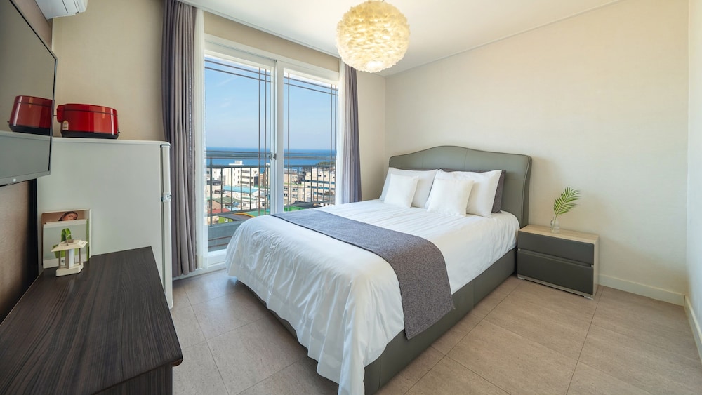 Sokcho Scenic House Pension