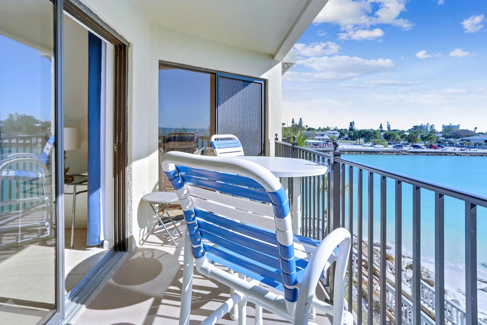 Land's End 5-302 Gulf-bay Front - Premier