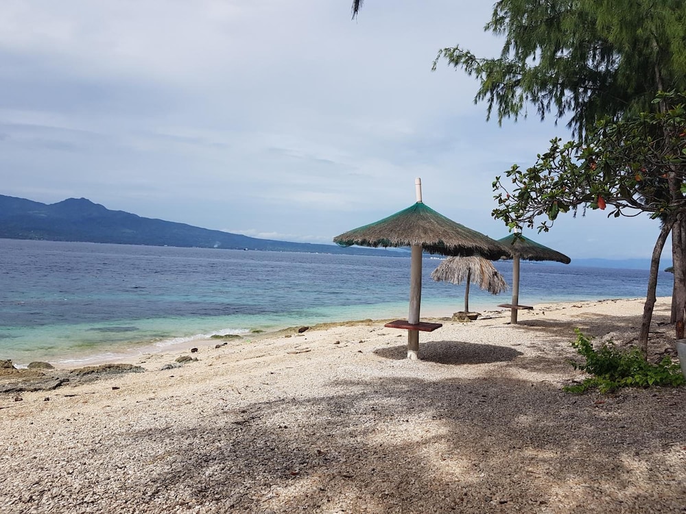 Santander Pebbles Beach Resort