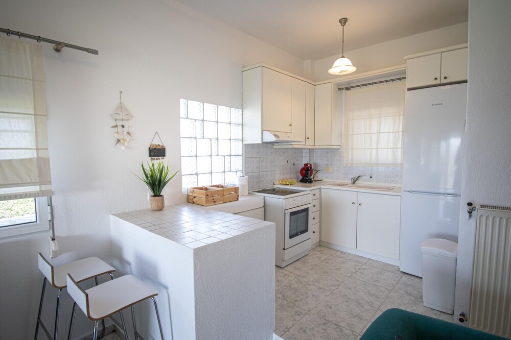 Alexandra House by Travel Pro Services view 3
