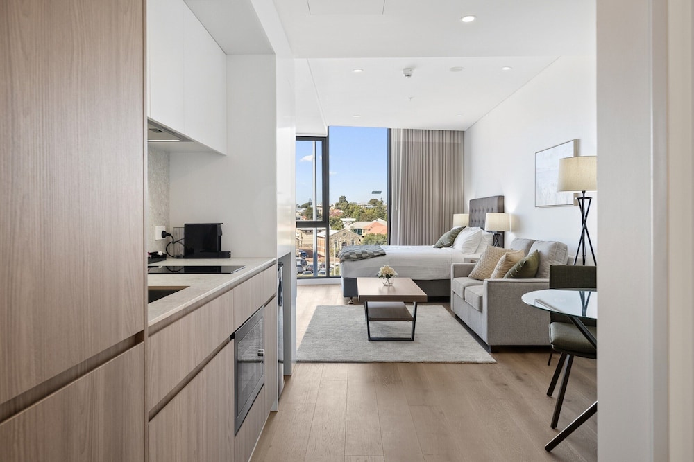 Bright Studio in Trendy North Fremantle