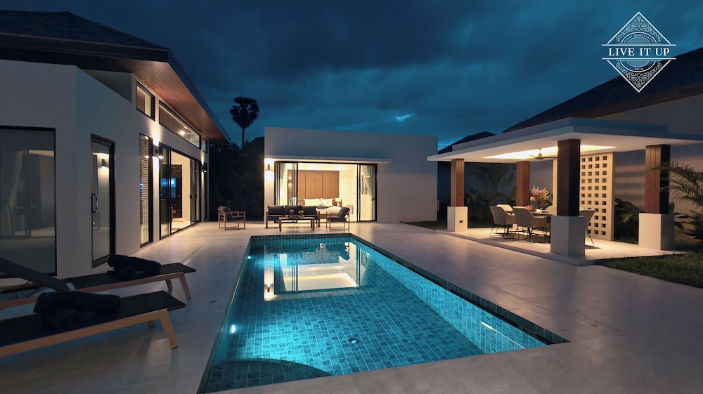 Santi Tara Villas
