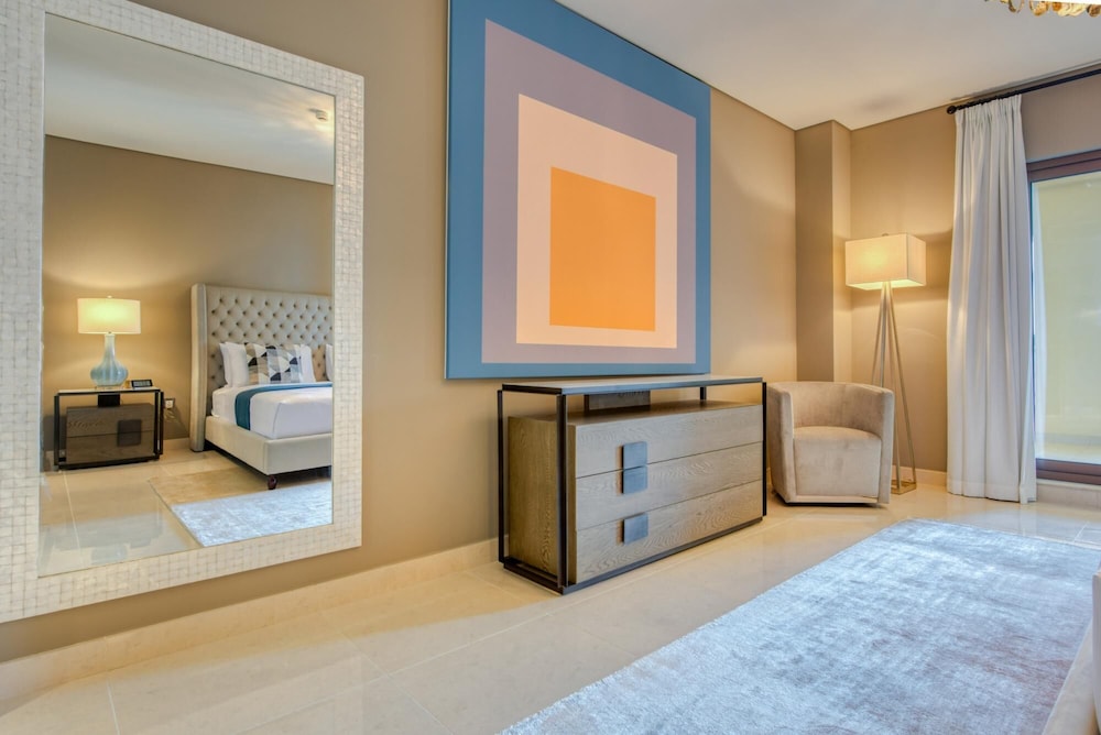 Luxury Palm Apartment With Beach Sea View