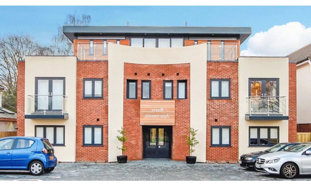 Oxford Vacations - Razia Apartments - Property Image 1