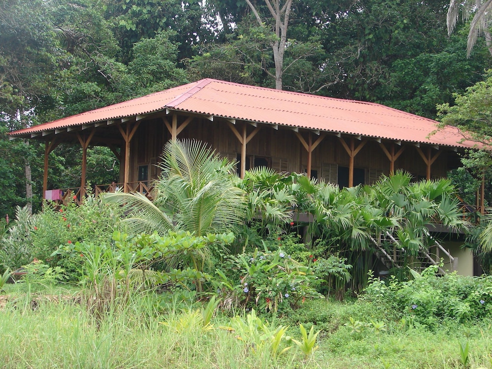 Casa Grande Ecolodge at Pacuare Reserve