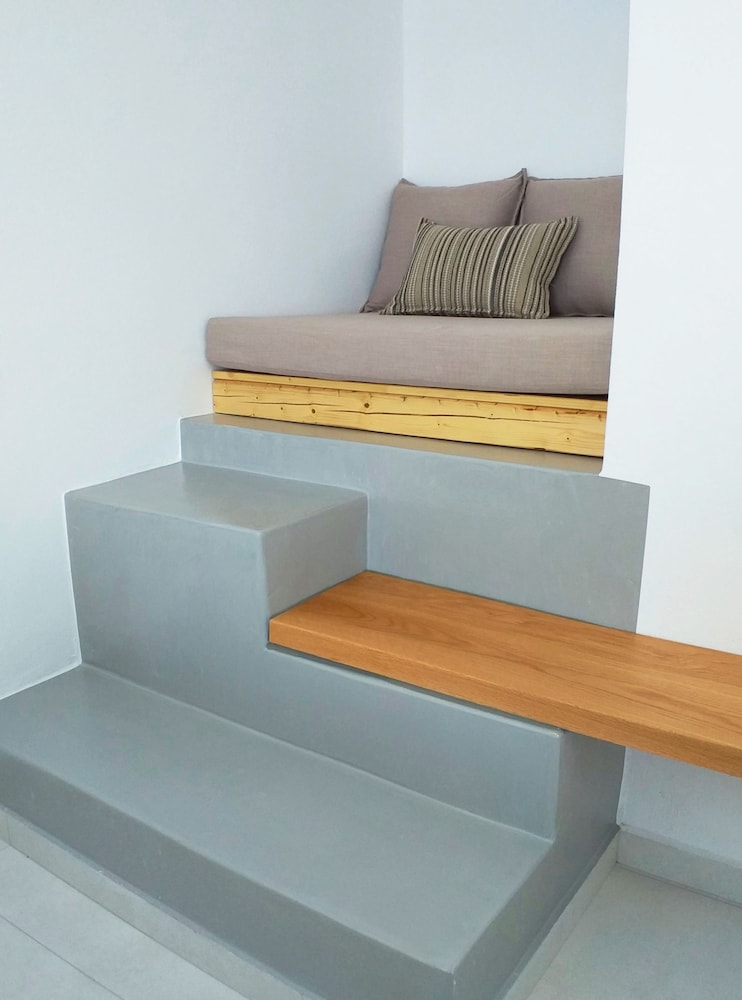 Smaro Studios photo 2