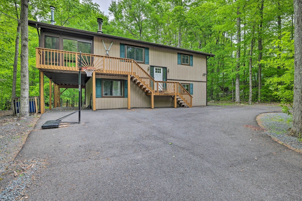 Pocono Lake Chalet w/ Deck, Fire Pit & Sunroom! view 4
