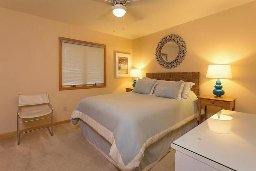 Henlopen Avenue 62