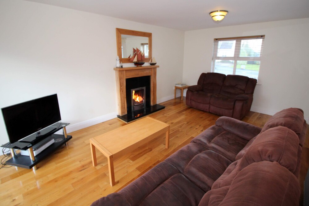 Seaspray beach house view 3