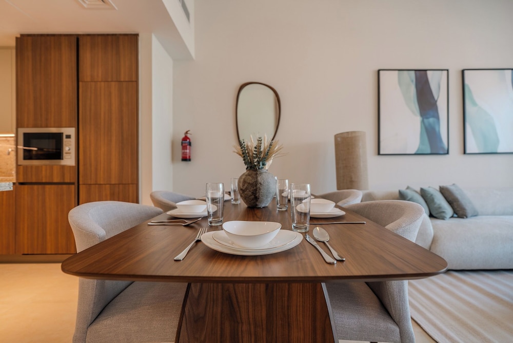 Imperial Avenue Residences - Downtown