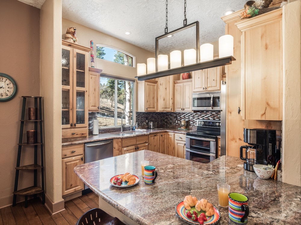 Casa Escondida by Ruidoso Vacation Rentals